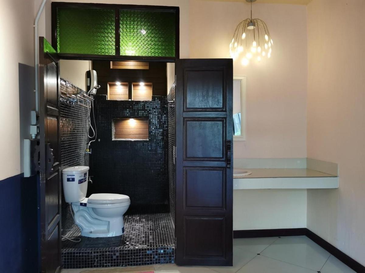 Madera House Chiang Mai Hotel Ngoại thất bức ảnh