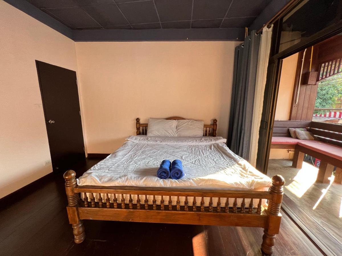 Madera House Chiang Mai Hotel Ngoại thất bức ảnh