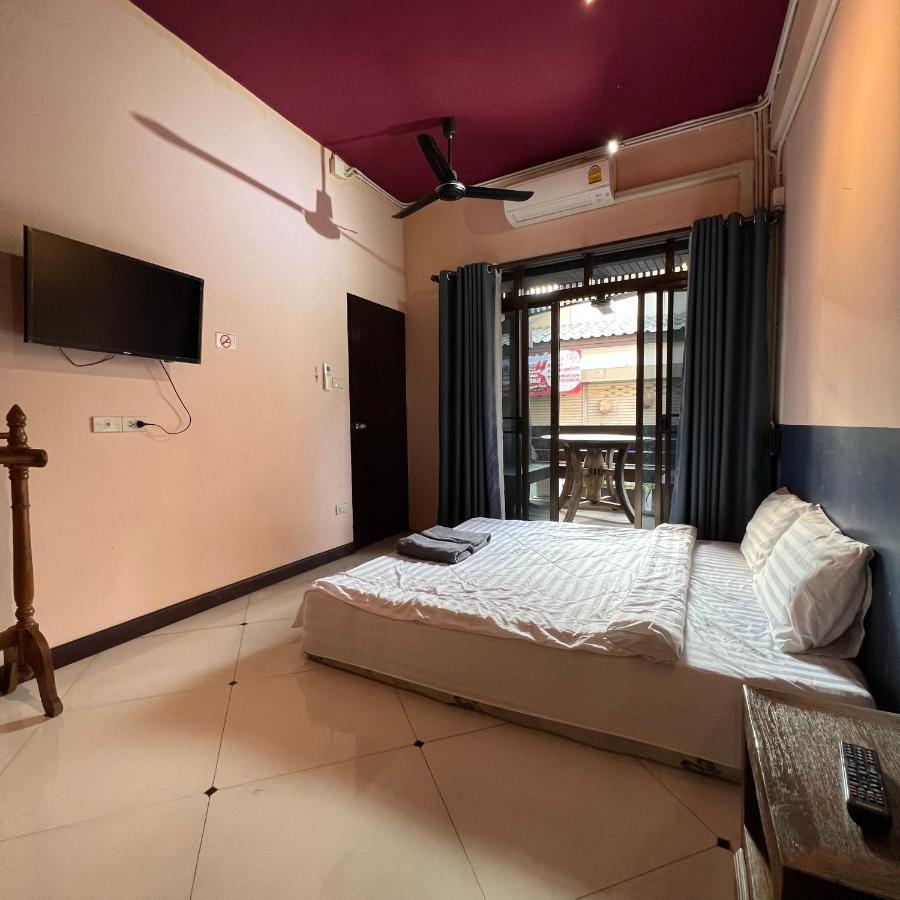 Madera House Chiang Mai Hotel Ngoại thất bức ảnh